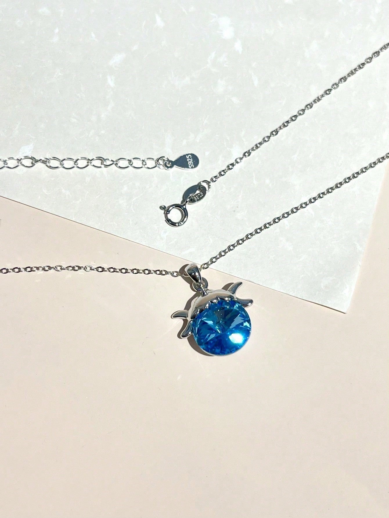 1pc Fashionable & Delicate S925 Sterling Silver & Natural Blue Crystal Scarab Pendant Necklace, Chic & Versatile Style, Great For Women, Gift Choice-Silver-1