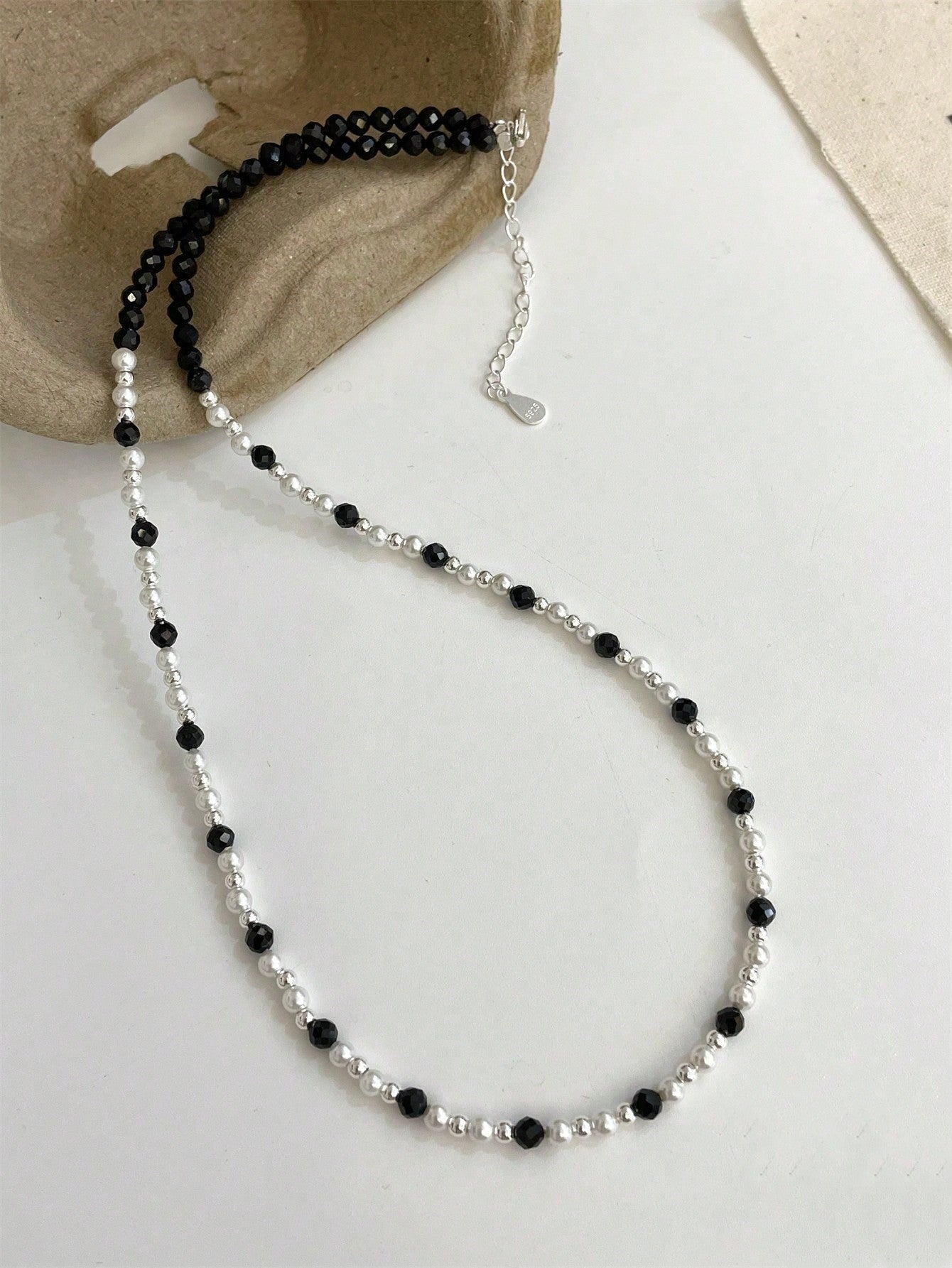 1 Simple 925 Sterling Silver Natural Black Spinel Faux Pearl Beaded Clavicle Chain With Shell Beads Adjustable Mini Gemstone Beaded Necklace For Daily Wear Original Design Handmade Quality Jewelry-Black and White-1