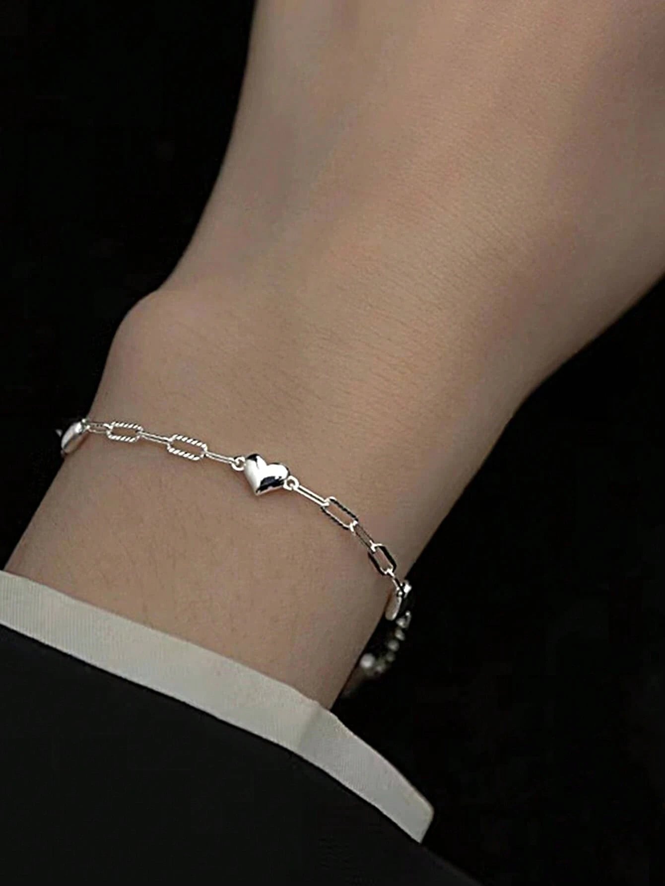 LEKANI 925 Silver Heart Shaped Minimalistic Fashionable Women's Bracelet, Ideal Gift For Friends And Yourself