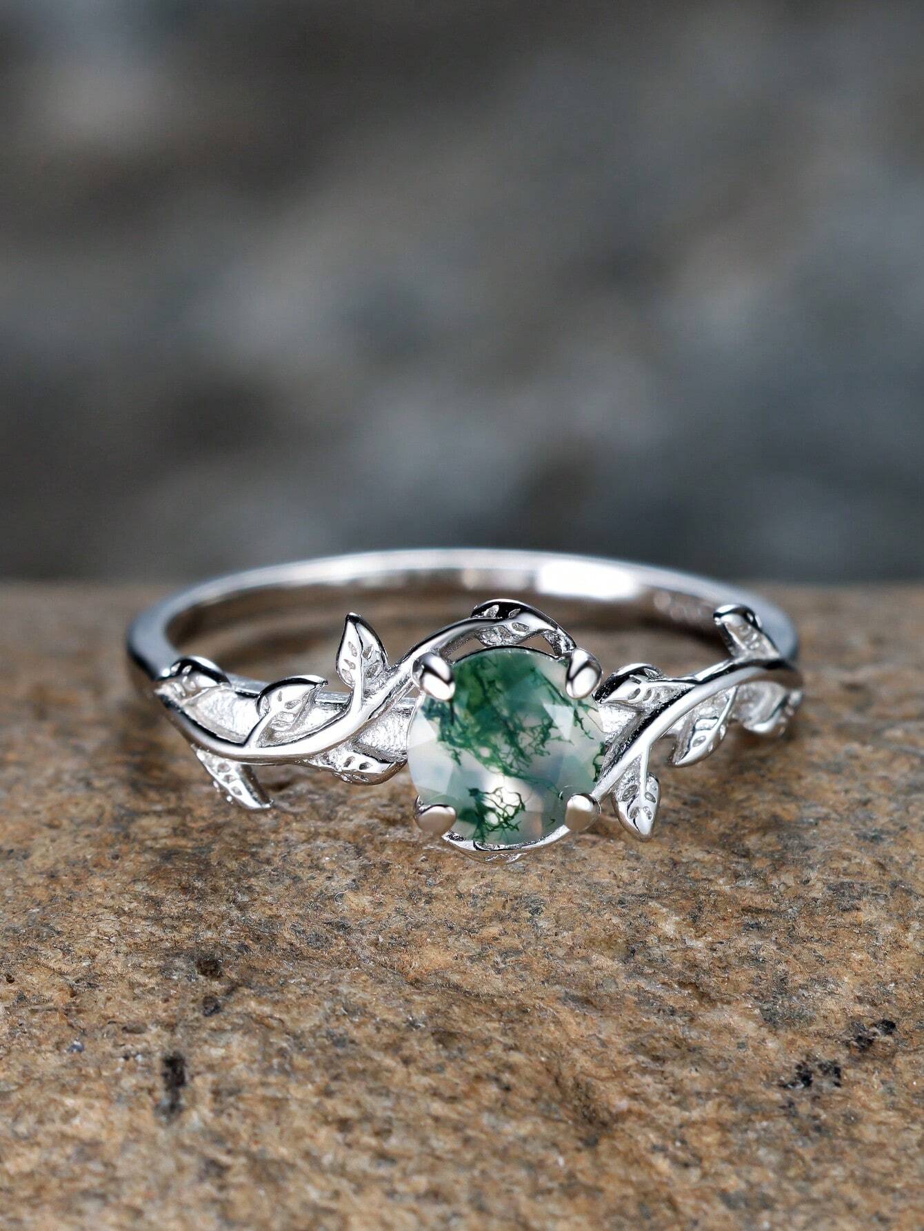 1pc Delicate Four-prong Setting Round Green Chalcedony & Leaf Shaped Silver Ring, Ideal For Engagement & Wedding Gift