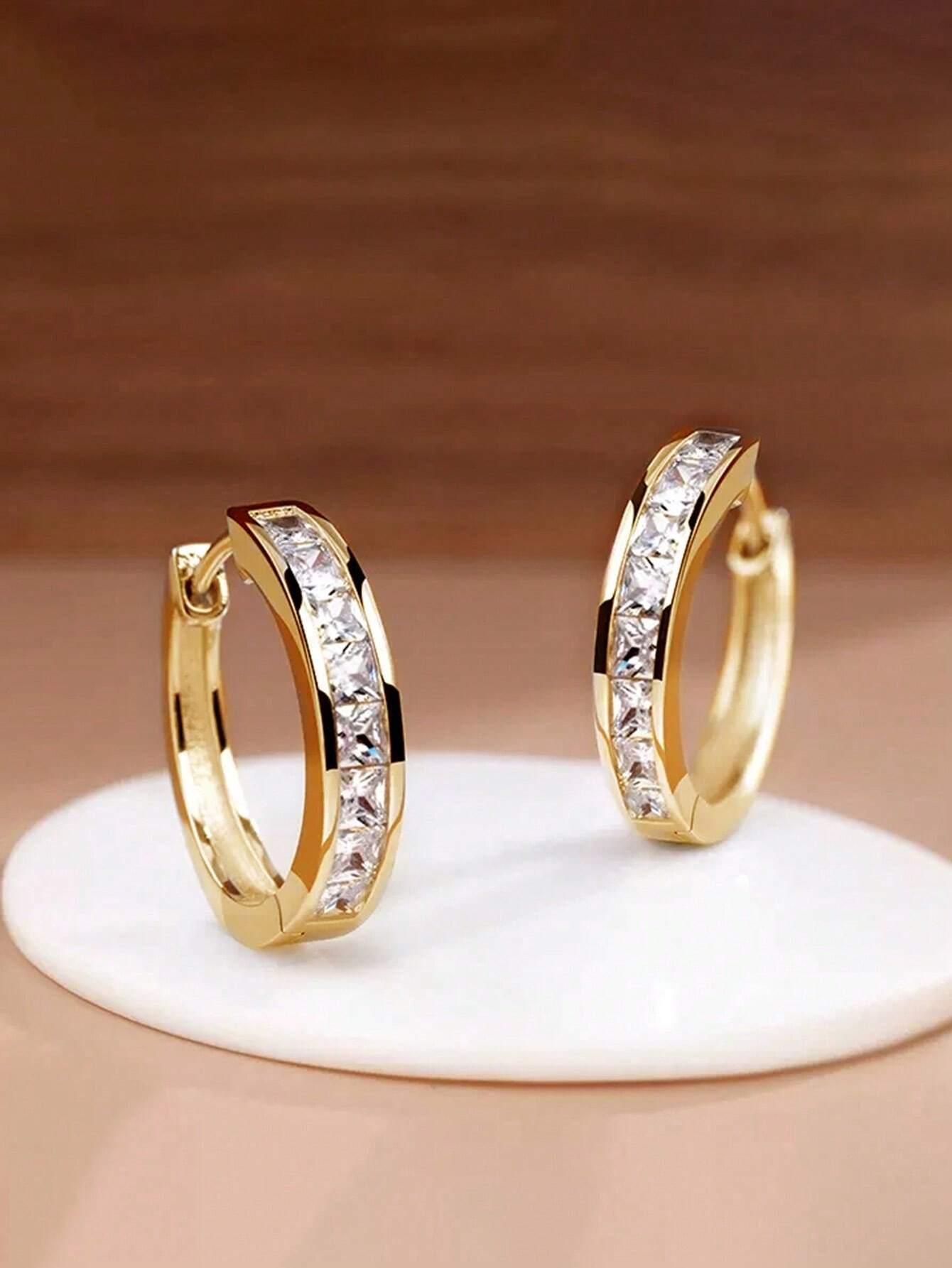 Pair Stylish Cubic Zirconia Sterling Silver Women's Hoop Earrings Wedding Anniversary Engagement Party Jewelry Valentine's Day Gift