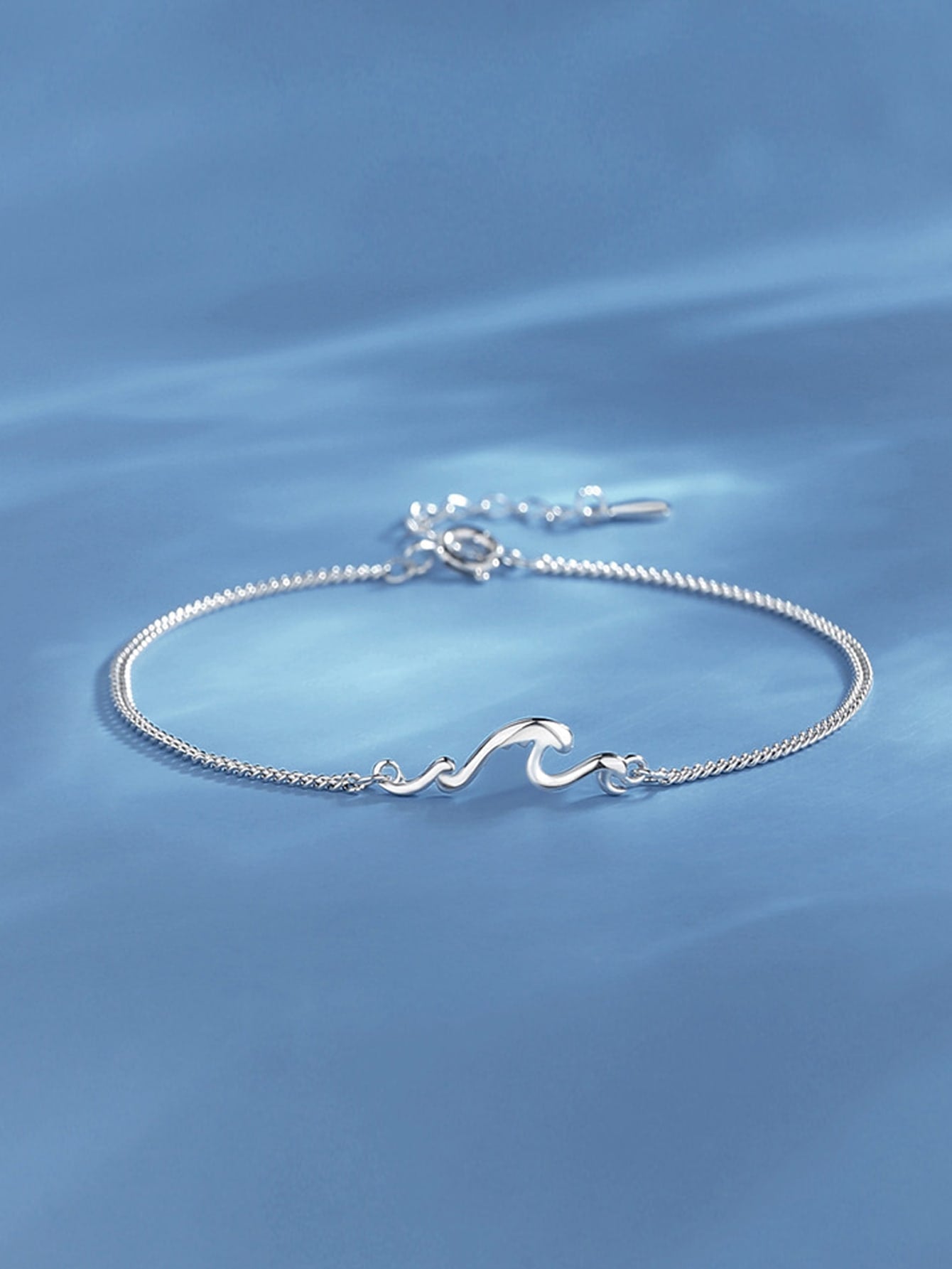 Wave Decor Silver Bracelet