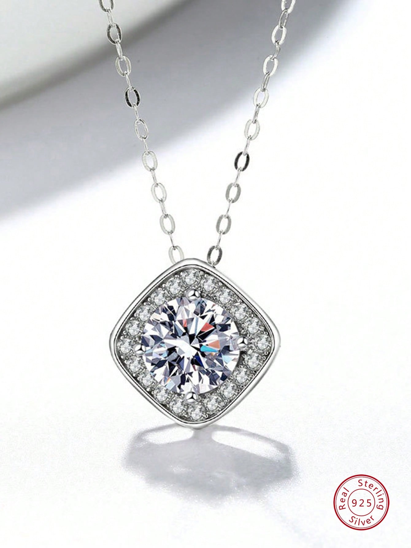 1pc Fashionable Cubic Zirconia Decor Geometric Pendant Silver Necklace For Women For Daily Decoration