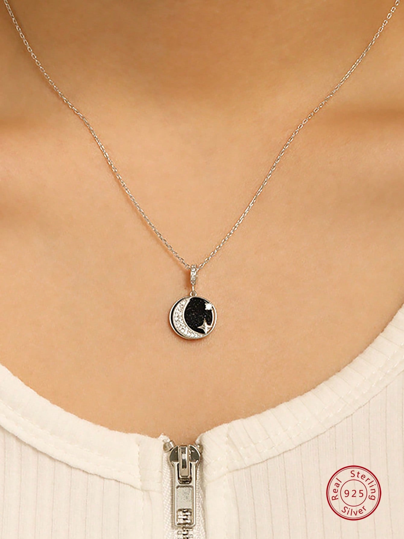 1pc Fashionable Cubic Zirconia Moon Decor Round Charm Silver Necklace For Women For Daily Decoration