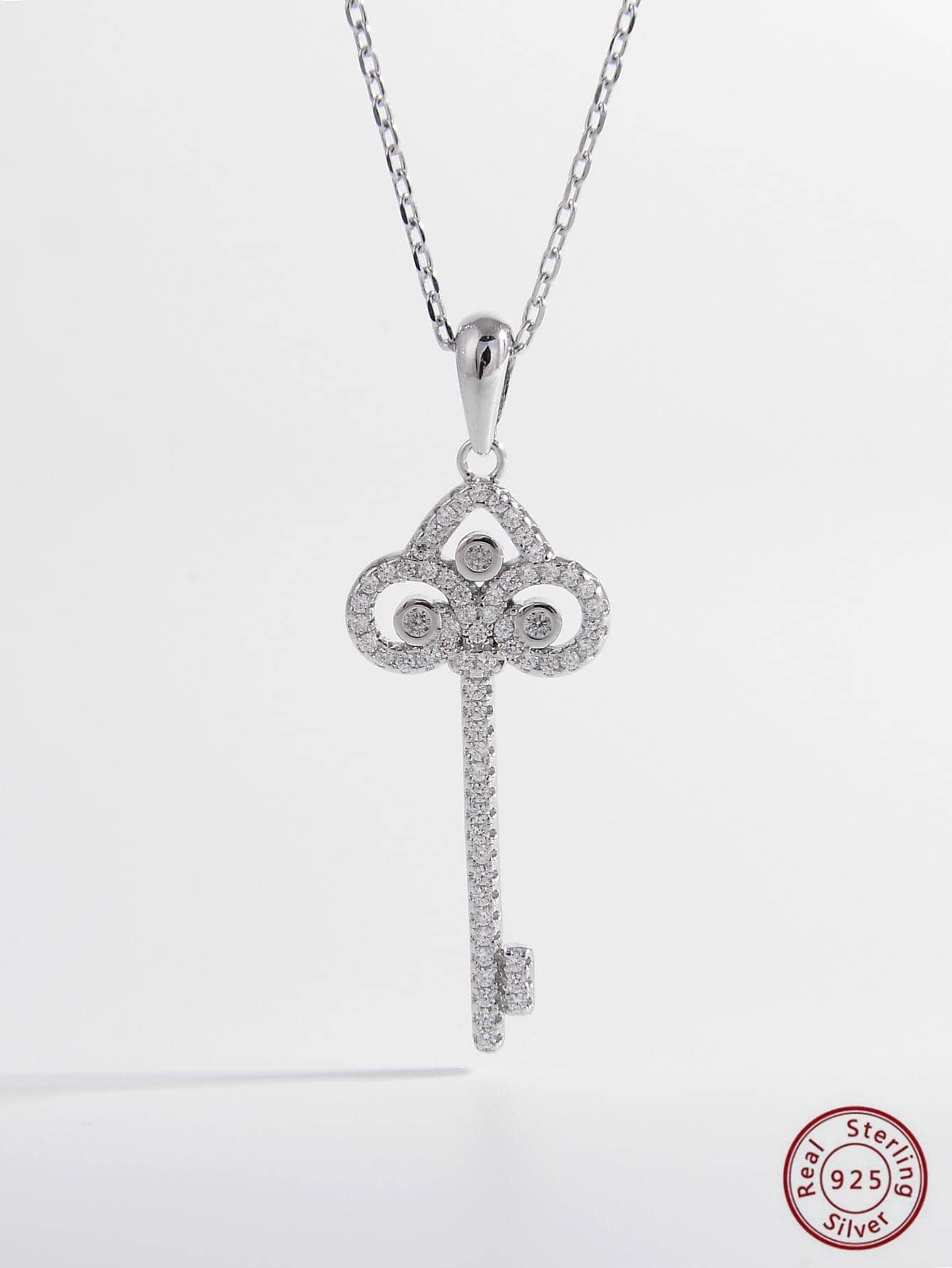 1pc Gorgeous Noble Elegant Charming Flower Bud Shaped Key Silver Pendant Necklace For Women As Perfect Gift To Showcase Character