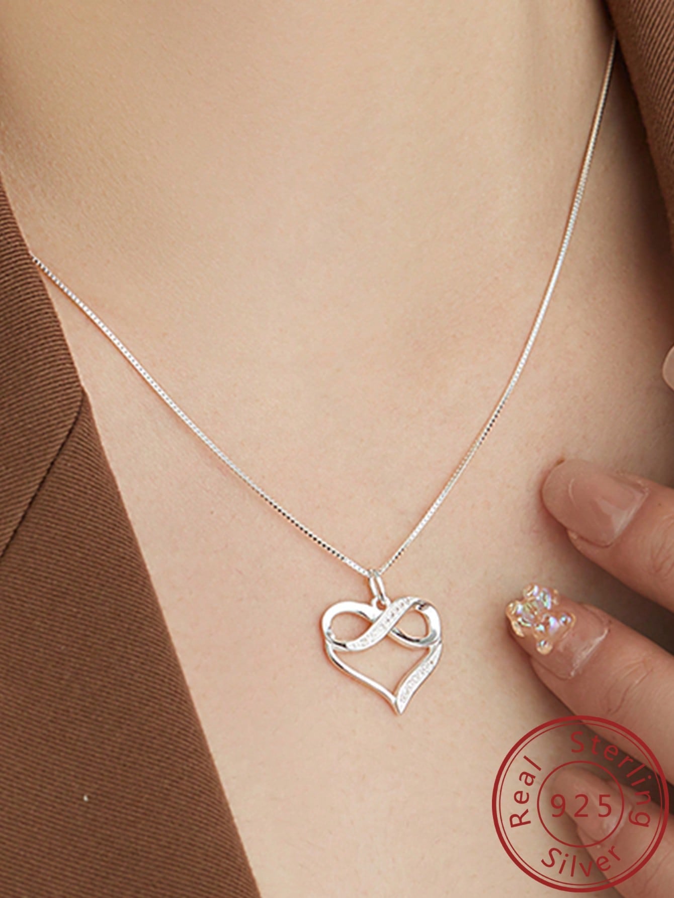 1pc Fashionable Cubic Zirconia Decor Polyamory Charm Silver Necklace For Women For Daily Decoration