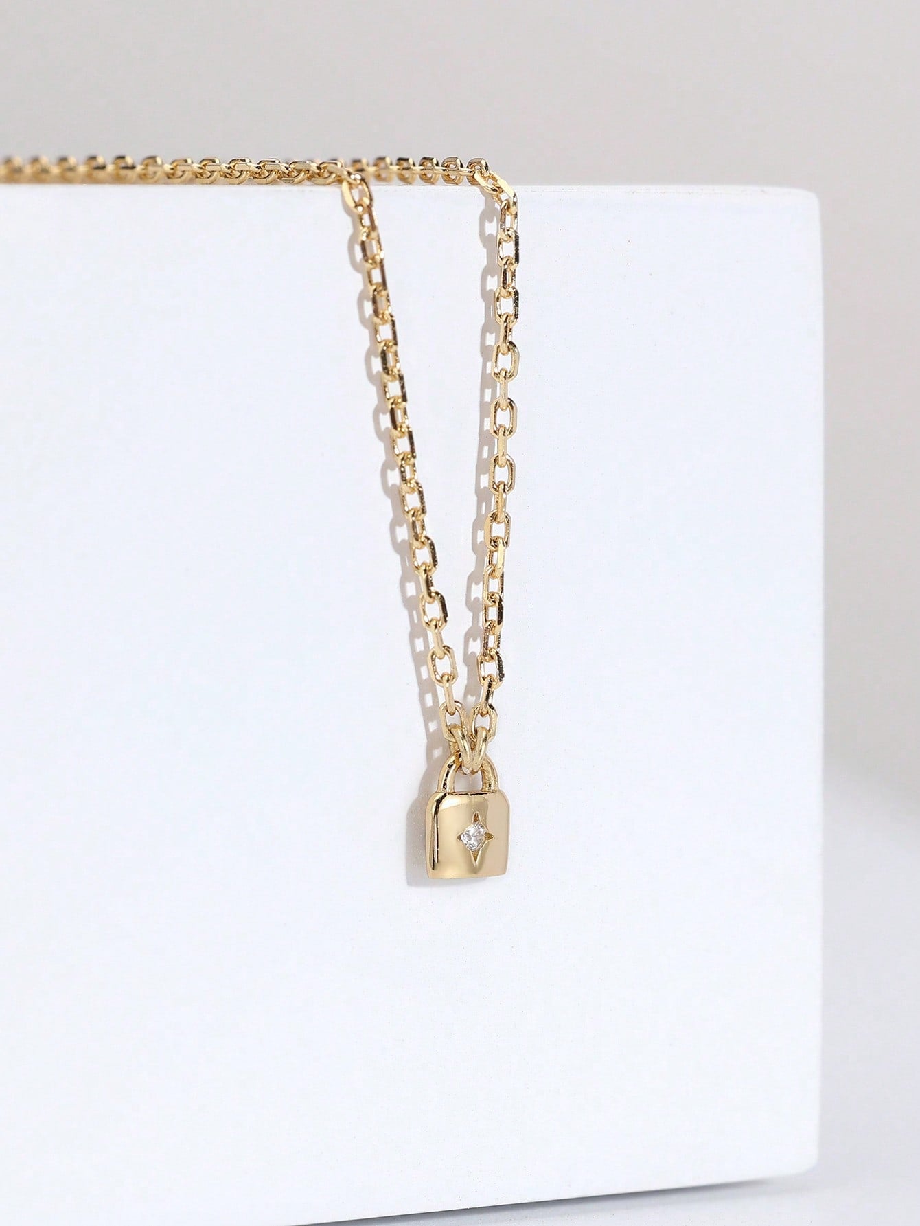 1pc Fashion Cubic Zirconia Decor Lock Pendant Silver Necklace For Women For Daily Decoration