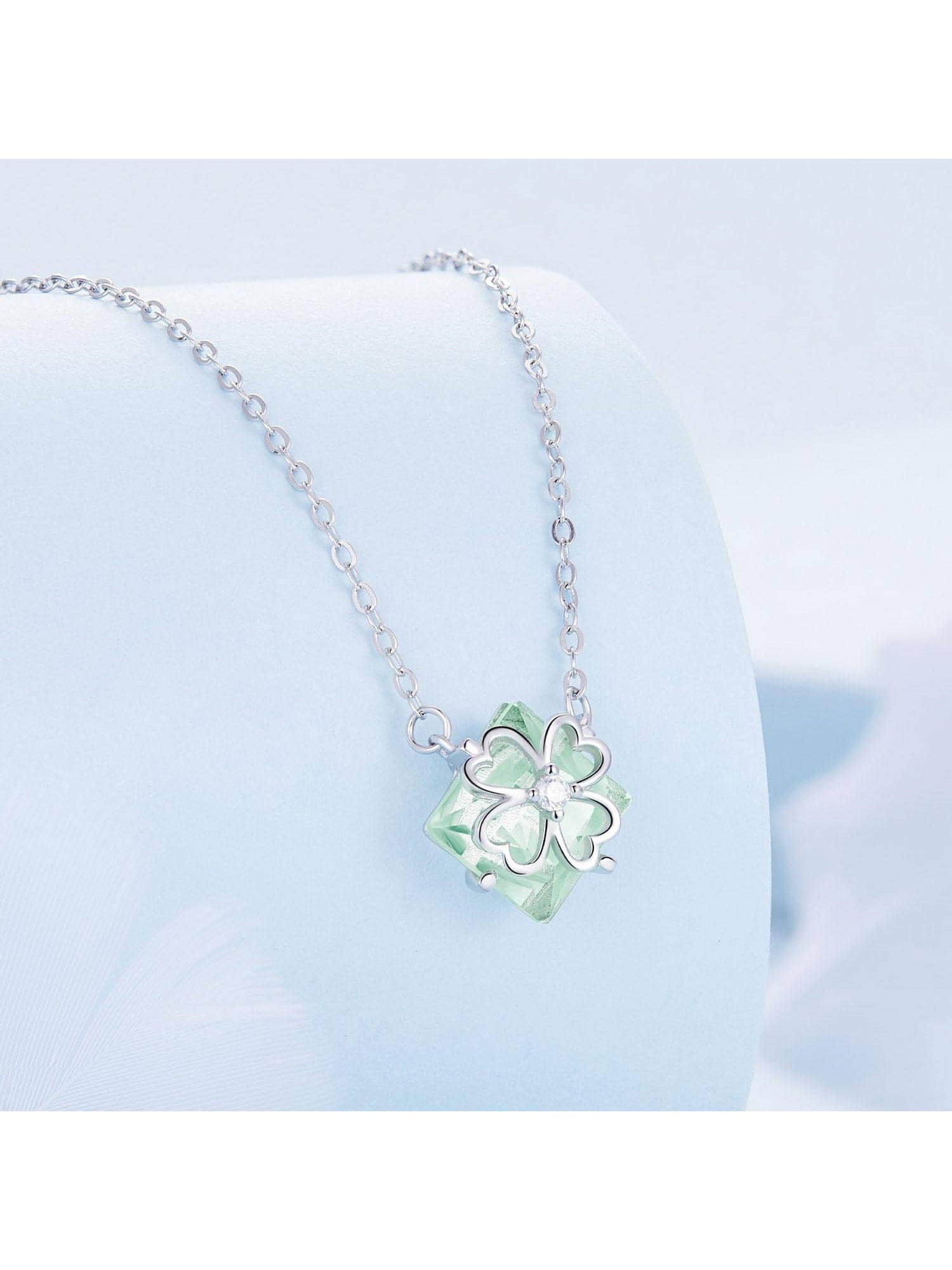 1pc 925 Sterling Silver Light Green Four-leaf Clover Pendant Necklace Lucky Neck Chain for Women Trendy Fine Jewelry