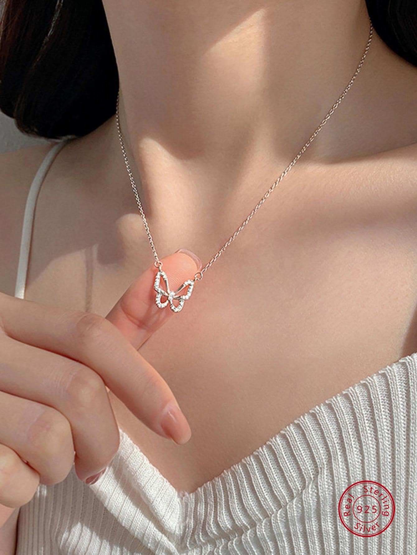 1pc Exquisite Sterling Silver Rhinestone Decor Butterfly Charm Silver Pendant Necklace For Women For Party