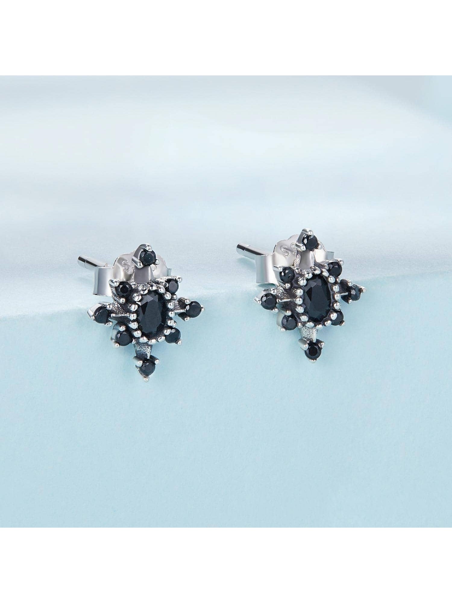 1pair 925 Sterling Silver Black White Cubic Zirconia Star Stud Earrings For Women European Gothic Ear Studs Wedding Party Jewelry Gift