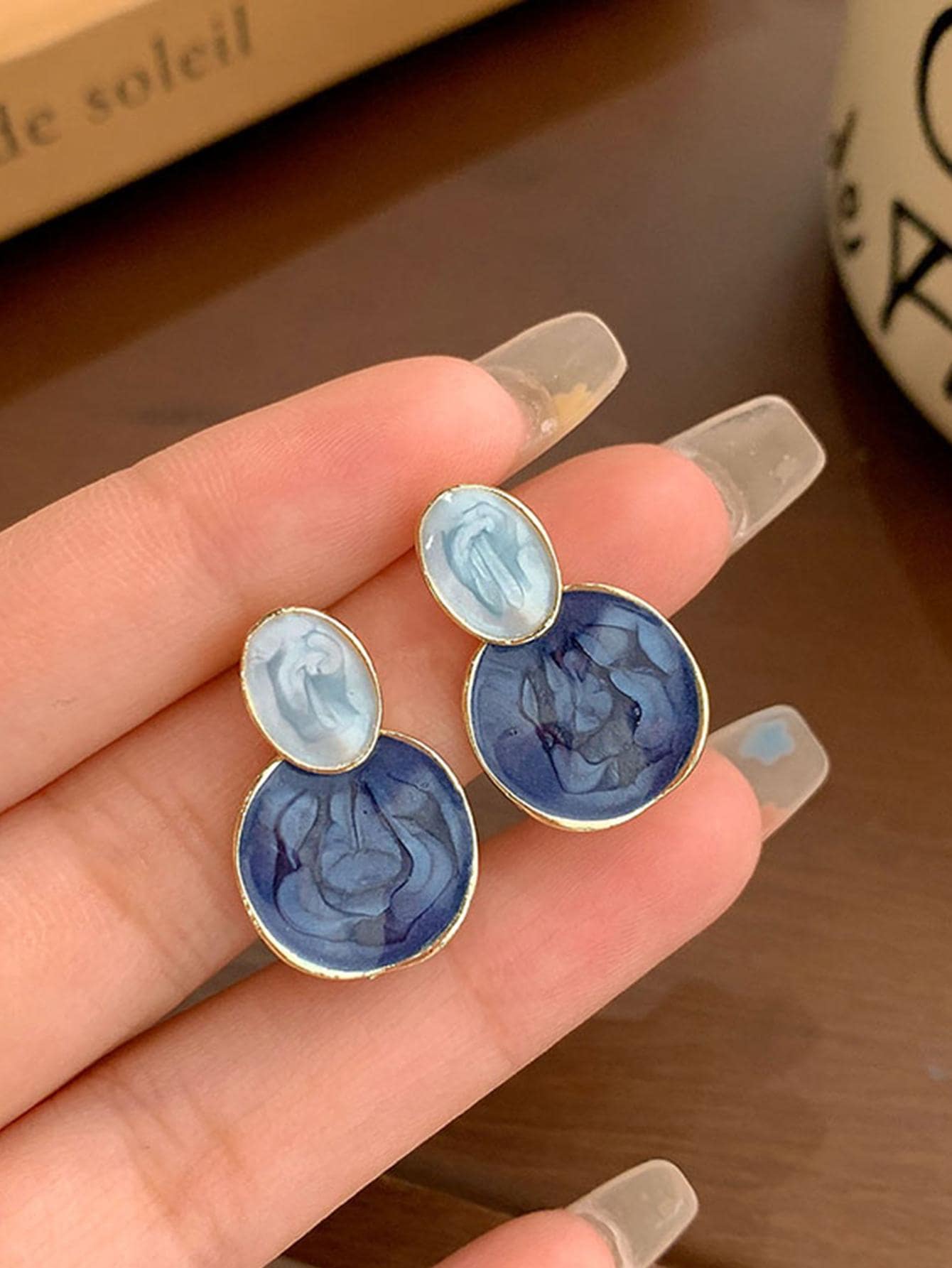 Oval Decor Stud Earrings-Blue-1