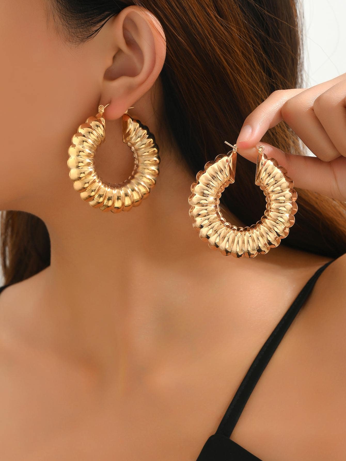 Textured Hoop Earrings-Yellow Gold-1