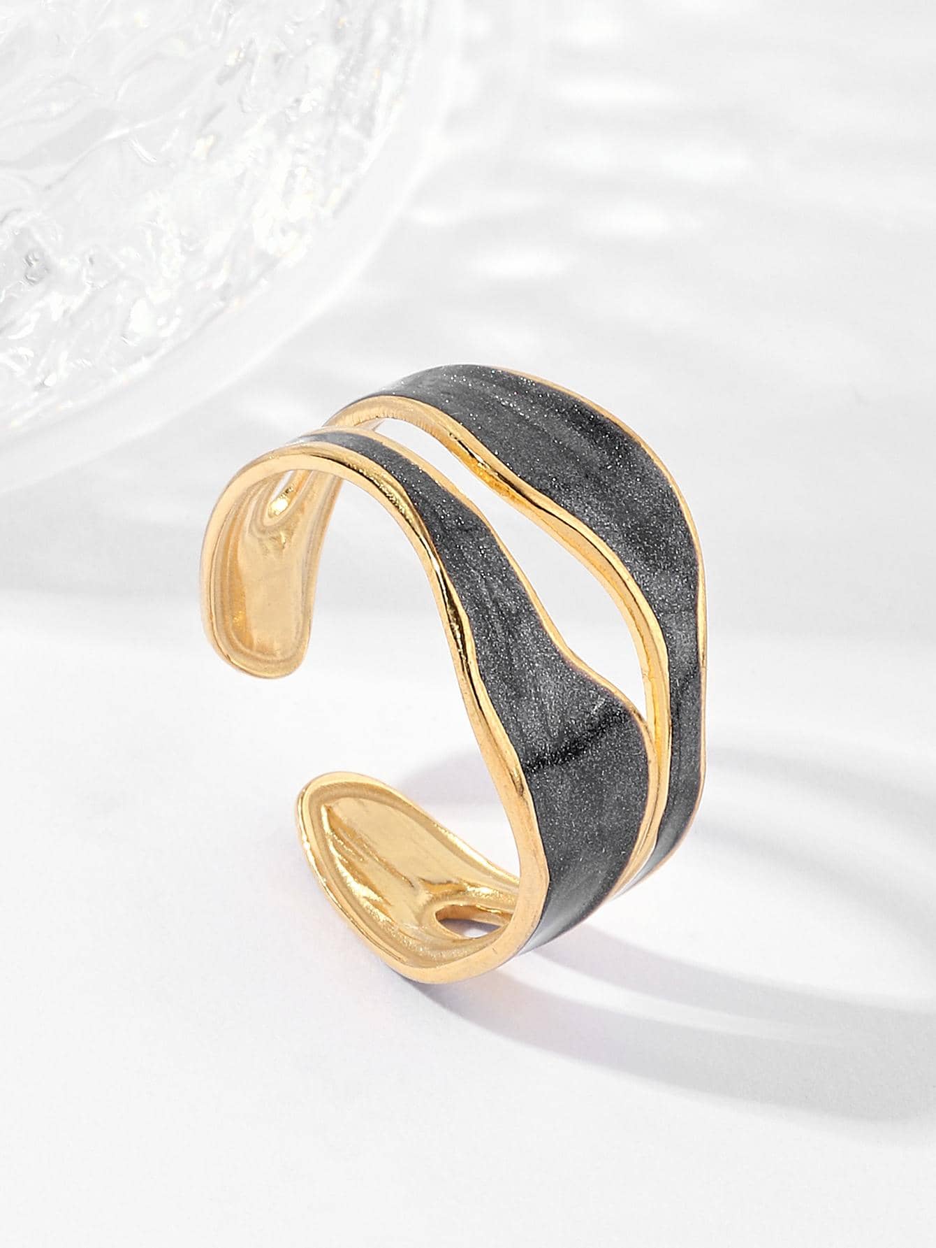 Two Tone Cuff Ring-Black-1