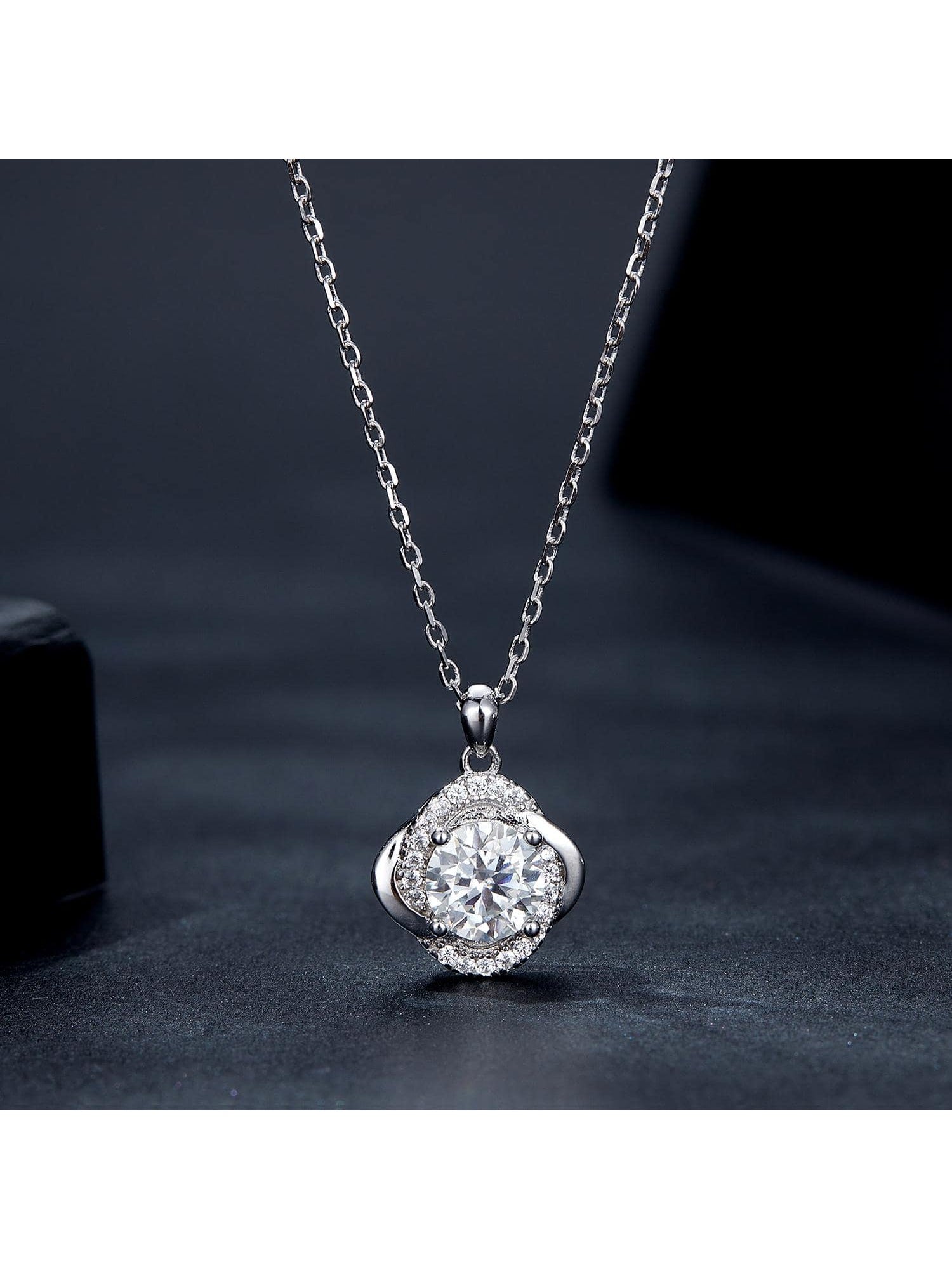 Moissanite Pendant Necklace for Women Lucky Four Clover 925 Sterling Silver Wedding Bridal Jewelry 1 piece