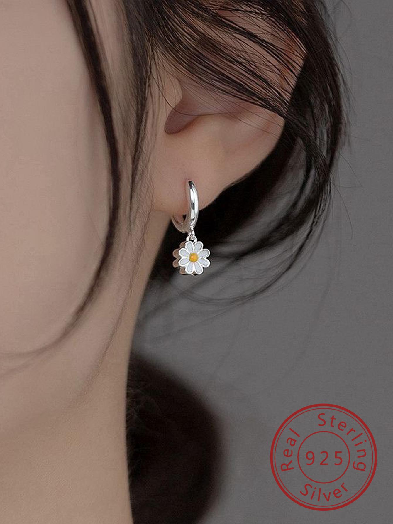 1pair 925 Silver Women's Fashionable Silver Daisy Earrings, Perfect Gift For Wedding Anniversary And Party