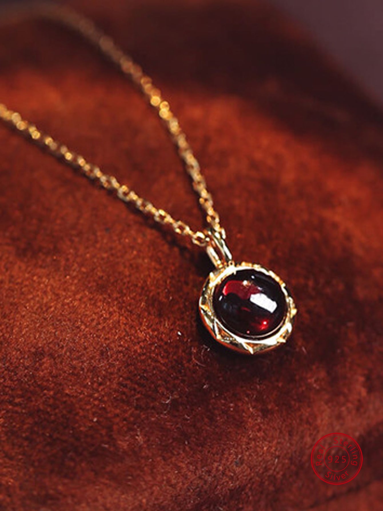 1pc Delicate Retro S925 Sterling Silver Natural Garnet Pendant Necklace Luxurious Red Color Cinnabar Mole Collarbone Chain For Women Gift