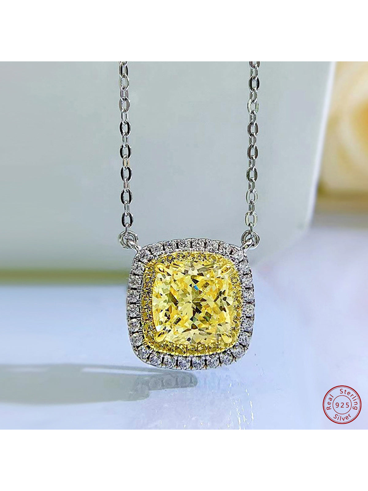 1PC Classic Halo Yellow Cushion Cut Gemstone Pendant Necklace for Women Sterling Silver Two Tone Micro Pave 8x8mm Shiny Perfect Yellow Cubic Zirconia Necklace Wedding Party Anniversary Jewelry Birthday Gifts 18 Inch