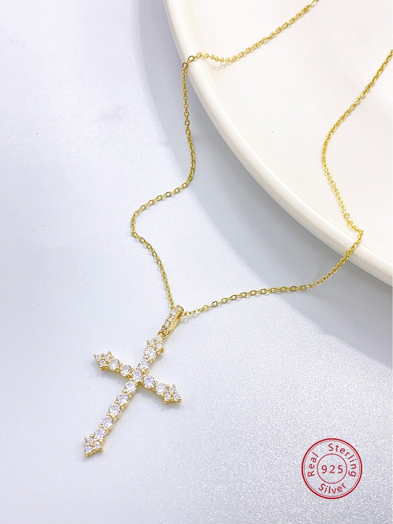 1pc S925 Silver & Cubic Zirconia Cross Pendant Necklace For Women, Perfect For Party Or Daily Wear