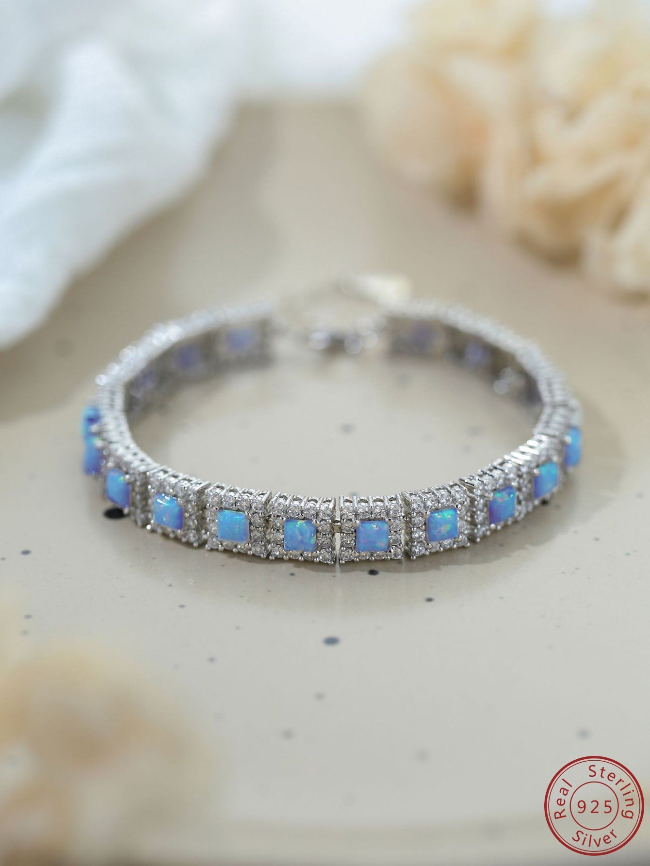 The new INS style bracelet S925 sterling silver inlaid with opal stones light luxury fashion jewelry new product