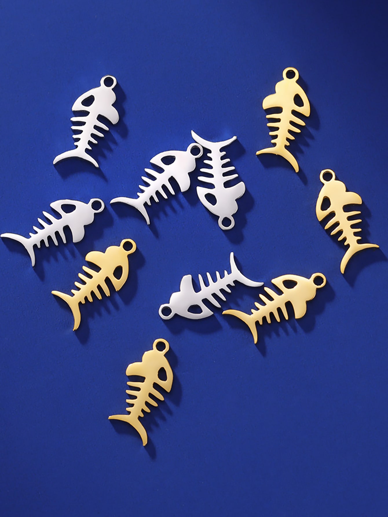 5pcs/pack Stainless Steel Fish Bone & Spine Shaped Pendant For Women -sweet, Lovely, Minimalist- Good For Diy Bracelet, Necklace, Anklet, Earring, Gift-Yellow Gold-1