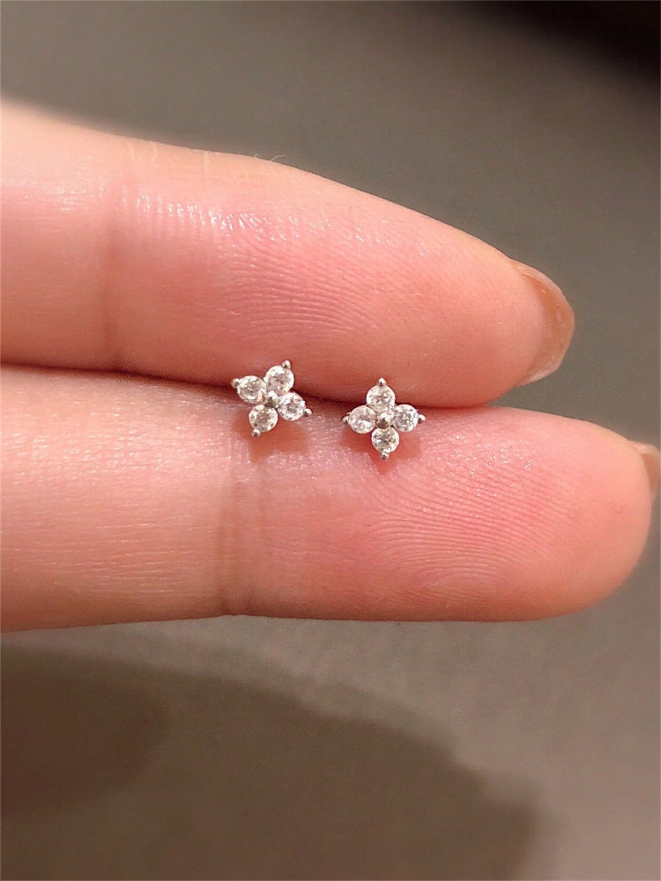 1pair Fashionable Cubic Zirconia Stud Earrings-Silver-1