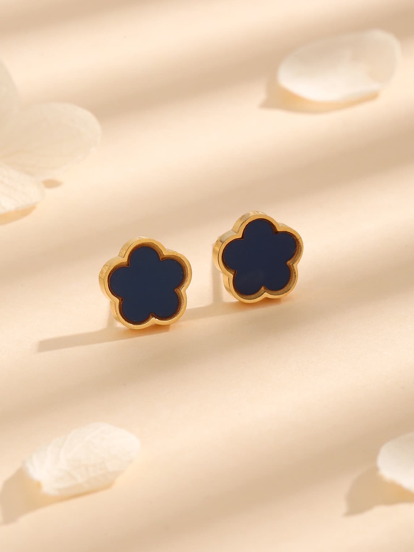 1pair Fashionable Five-petal Flower Earrings, Delicate And Simple Design, All-match And Compact, Suitable For Ladies' Daily Wear-Blue-1