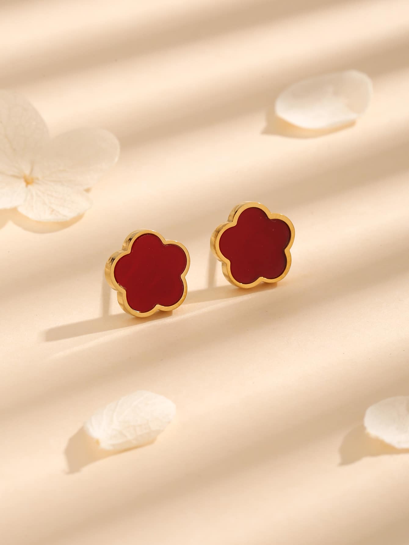 1pair Fashionable Five Petal Flower Ear Studs, Delicate And Versatile, Suitable For Women's Daily Wear-Red-1