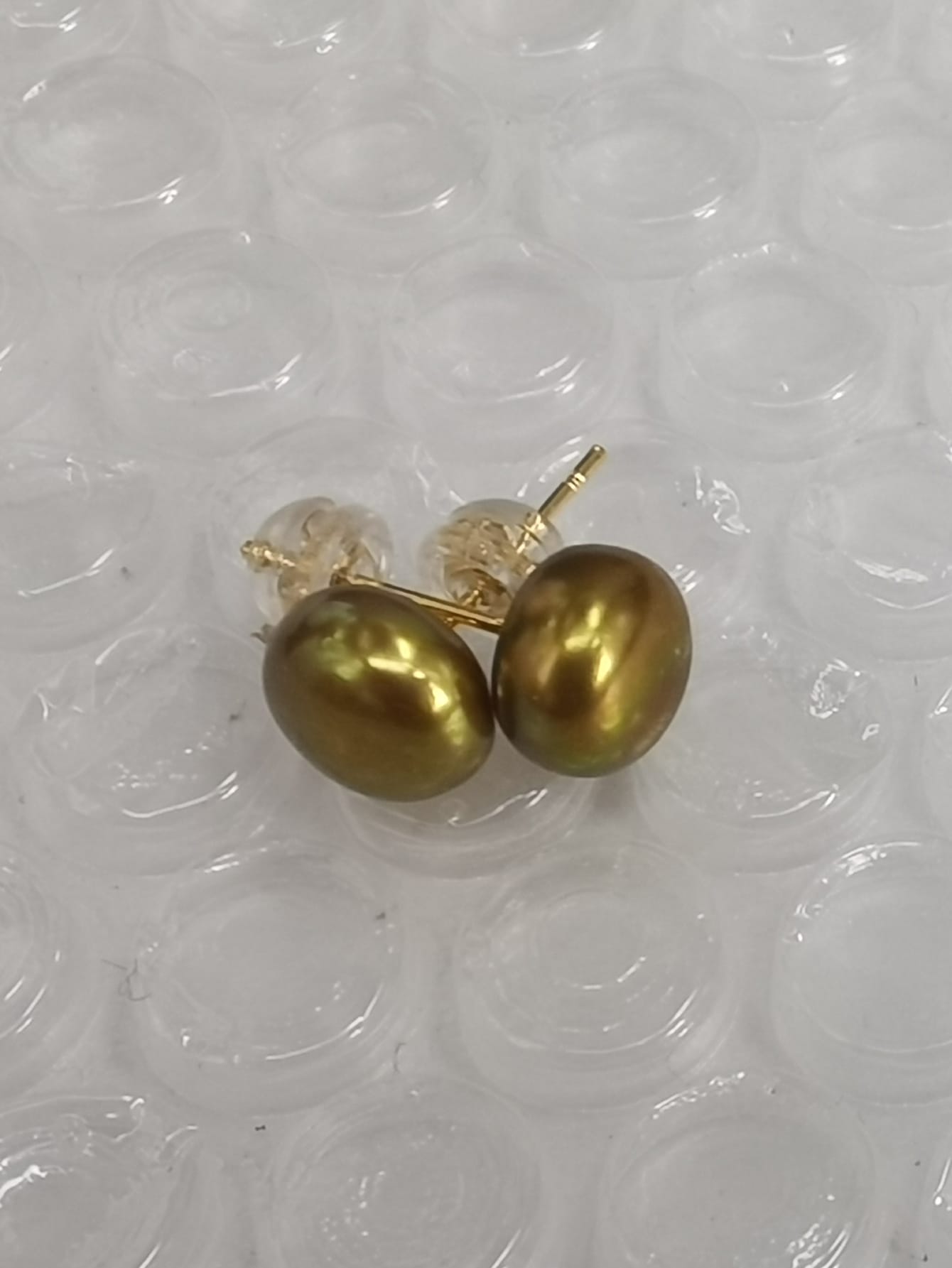 Wholesale 8-8.5mm bun coppery freshwater pearl and S325 stud earrings one pair for women daily life-Rust Brown-1