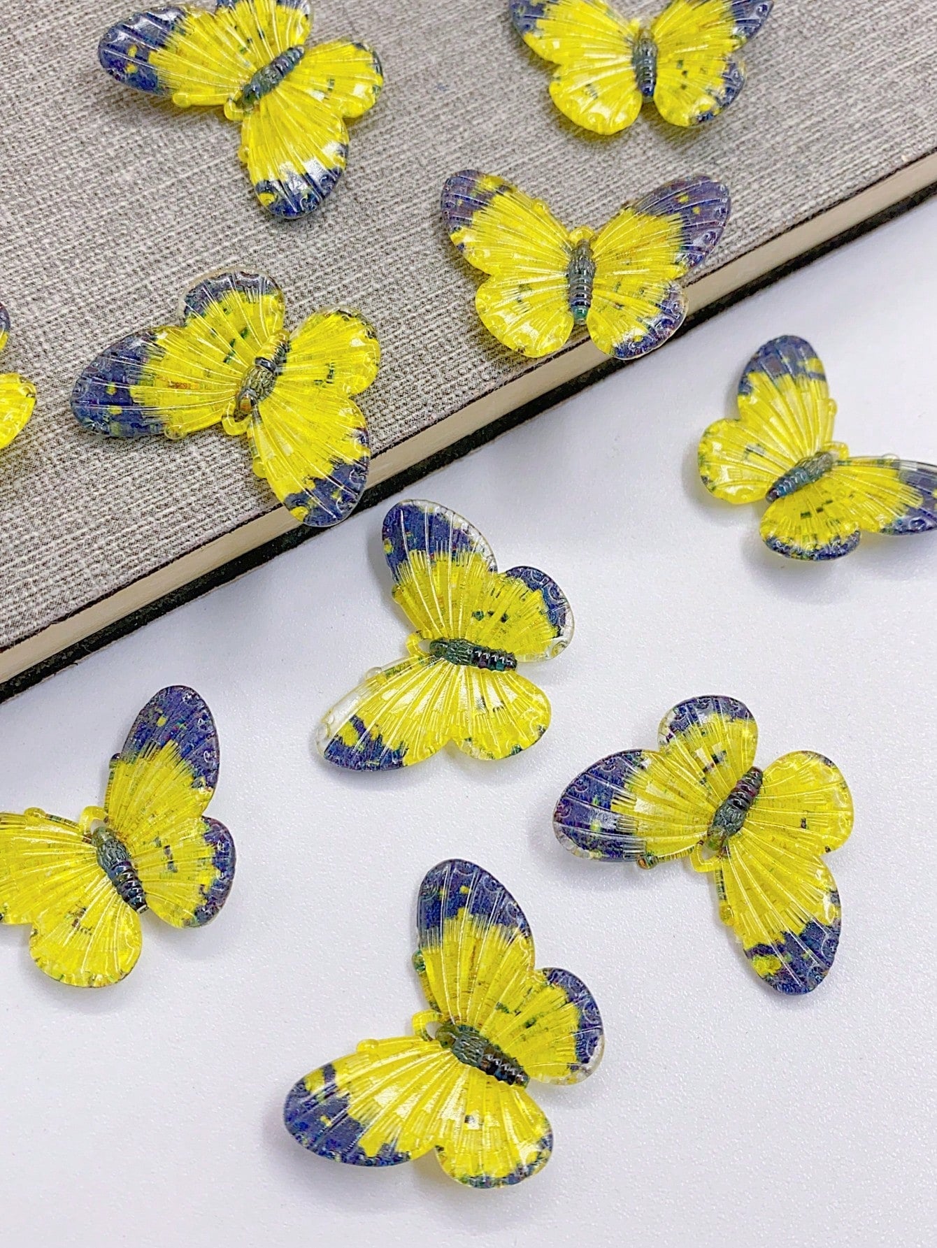 10pcs New Arrival Acrylic Butterfly-shaped Pendant With Oil Painting Style Design, Ideal For Diy Necklace, Hangings Etc.-Multicolor-1