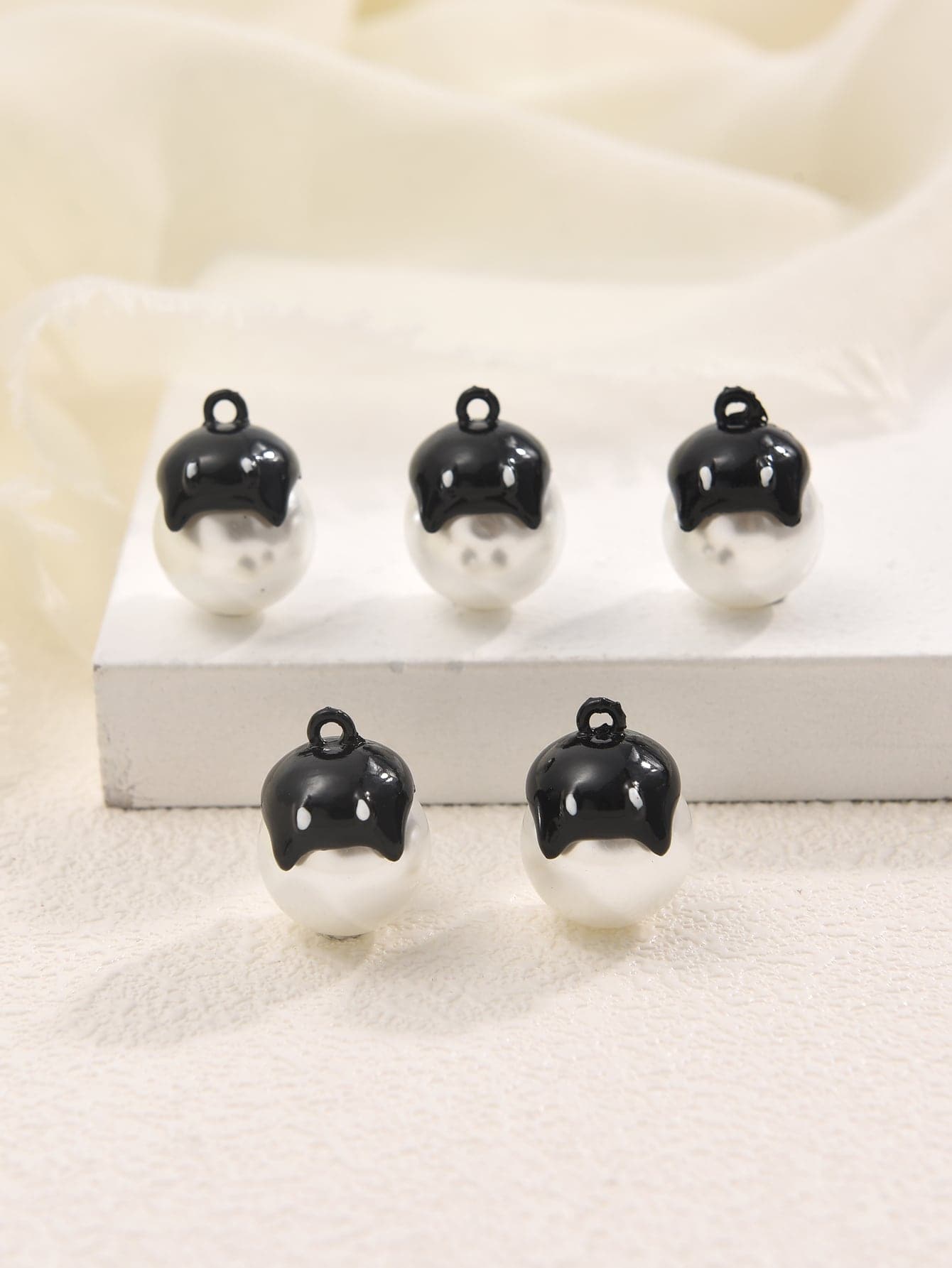 5pcs White Personalized Dark Pearl Spiritual Earings, Necklace Pendants-Black and White-1