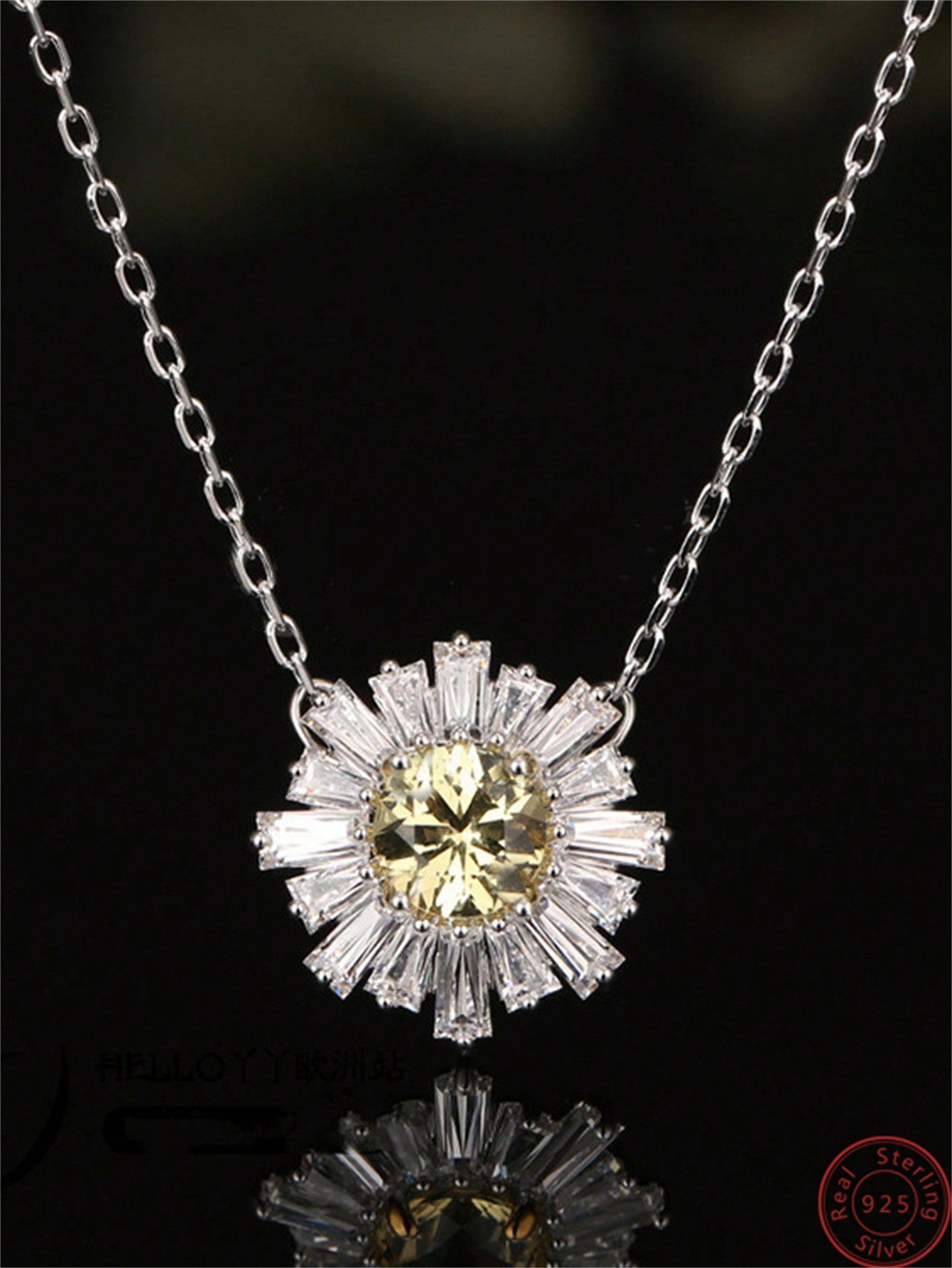 1pc Fashionable S925 Silver Sunflower Shaped Pendant Necklace With Gift Box, Perfect For Elegant Itineraries, Festivals, Weddings, Trips, Commutes, Casual Or Beach Wear For Ladies. Ideal As A Gift For Girlfriend, Mom, Teacher, Best Friends,--1