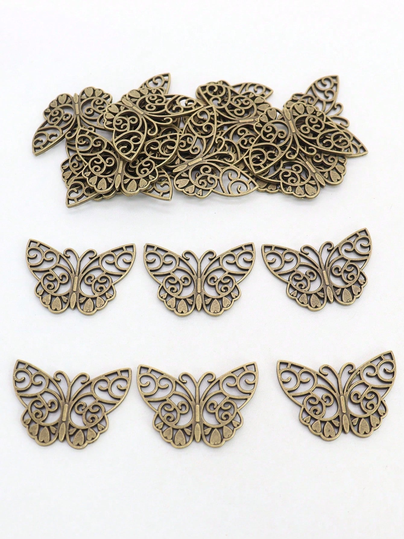 20pcs 2.7*3.8cm Alloy Exquisite Hollow Out Butterfly Pattern Diy Necklace Pendant Gift Package Decor Accessory-Bronze-1