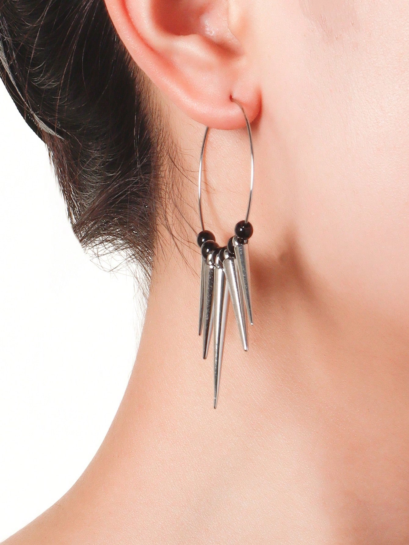 Goth 2pcs Fashion Zinc Alloy Spiked & Bead Decor Hoop Earrings For Women For Daily Decoration-Silver-1