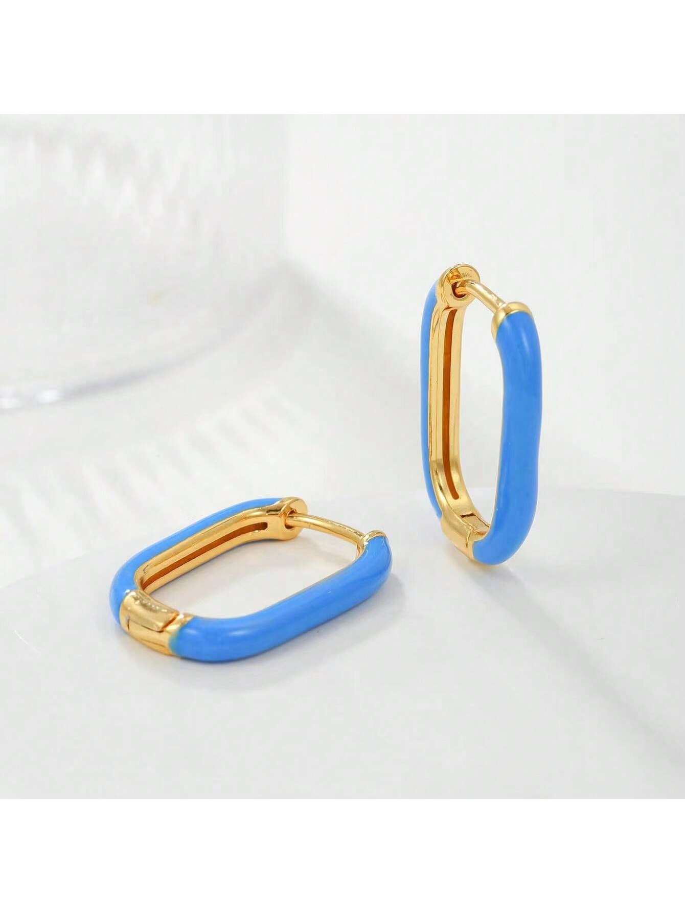 Women's Blue Circle Shaped Earrings-Blue-1