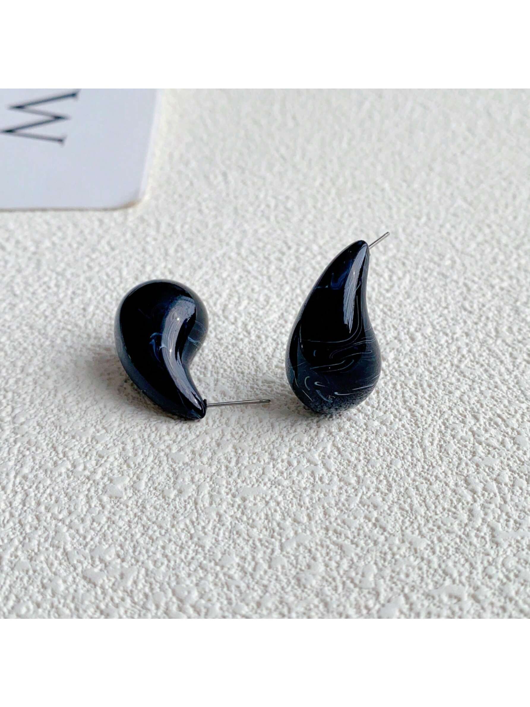 1pair European And American Style Fashionable Minimalist Polyresin Waterdrop-shaped Earrings For Women-Black-1