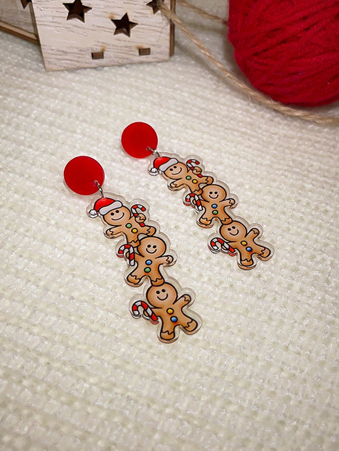 1pair Cute Cartoon Round Plate Earrings For Christmas & 1pc Christmas Hat & 3pcs Gingerbread Man & Candy Cane Shaped Stud Earrings-Multicolor-1