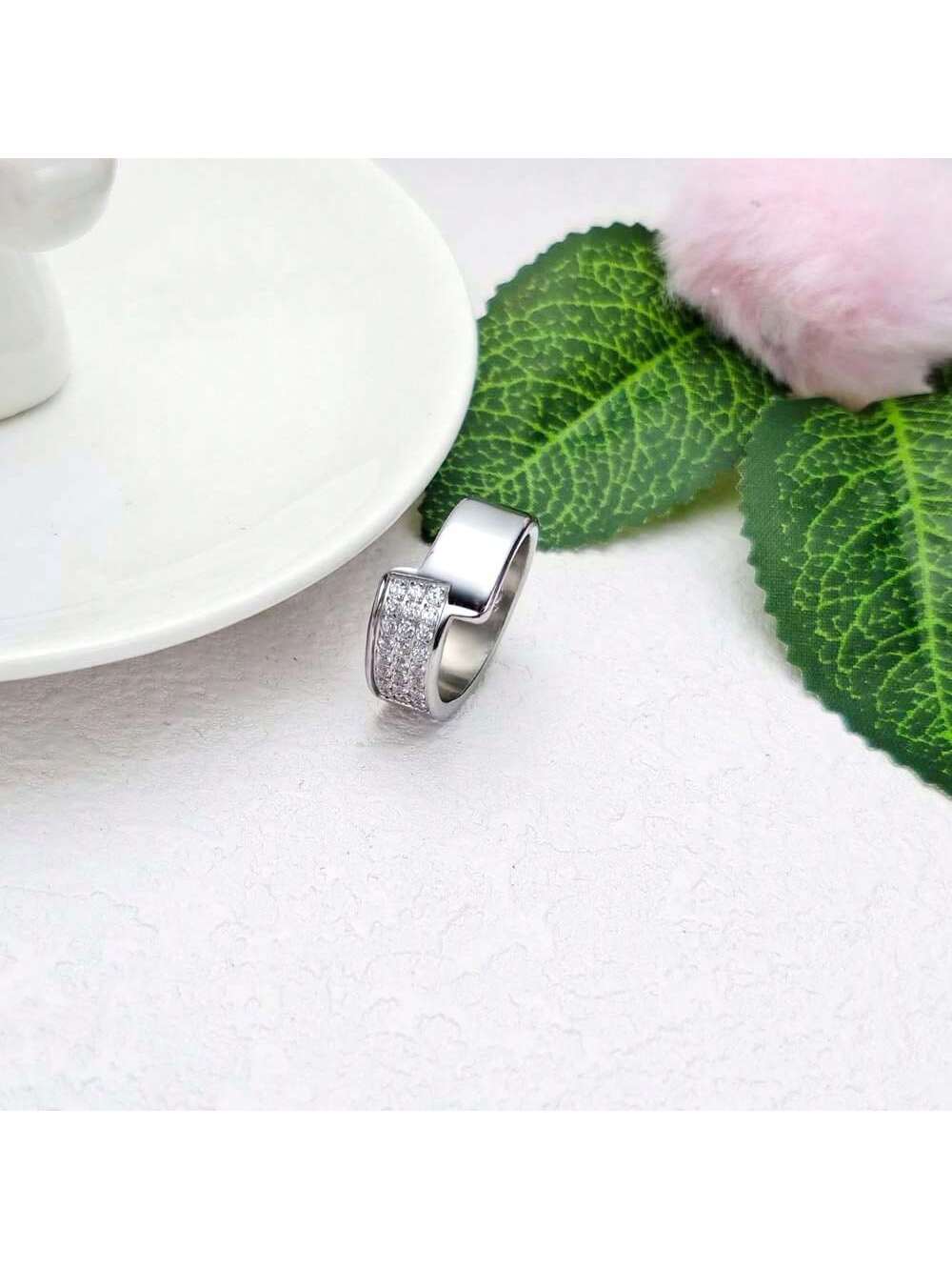 Uncommon Design High-end Titanium Steel Ring, Luxury & Elegant Style With Diamond Decor, Unisex Fashion Accessory-Silver-1