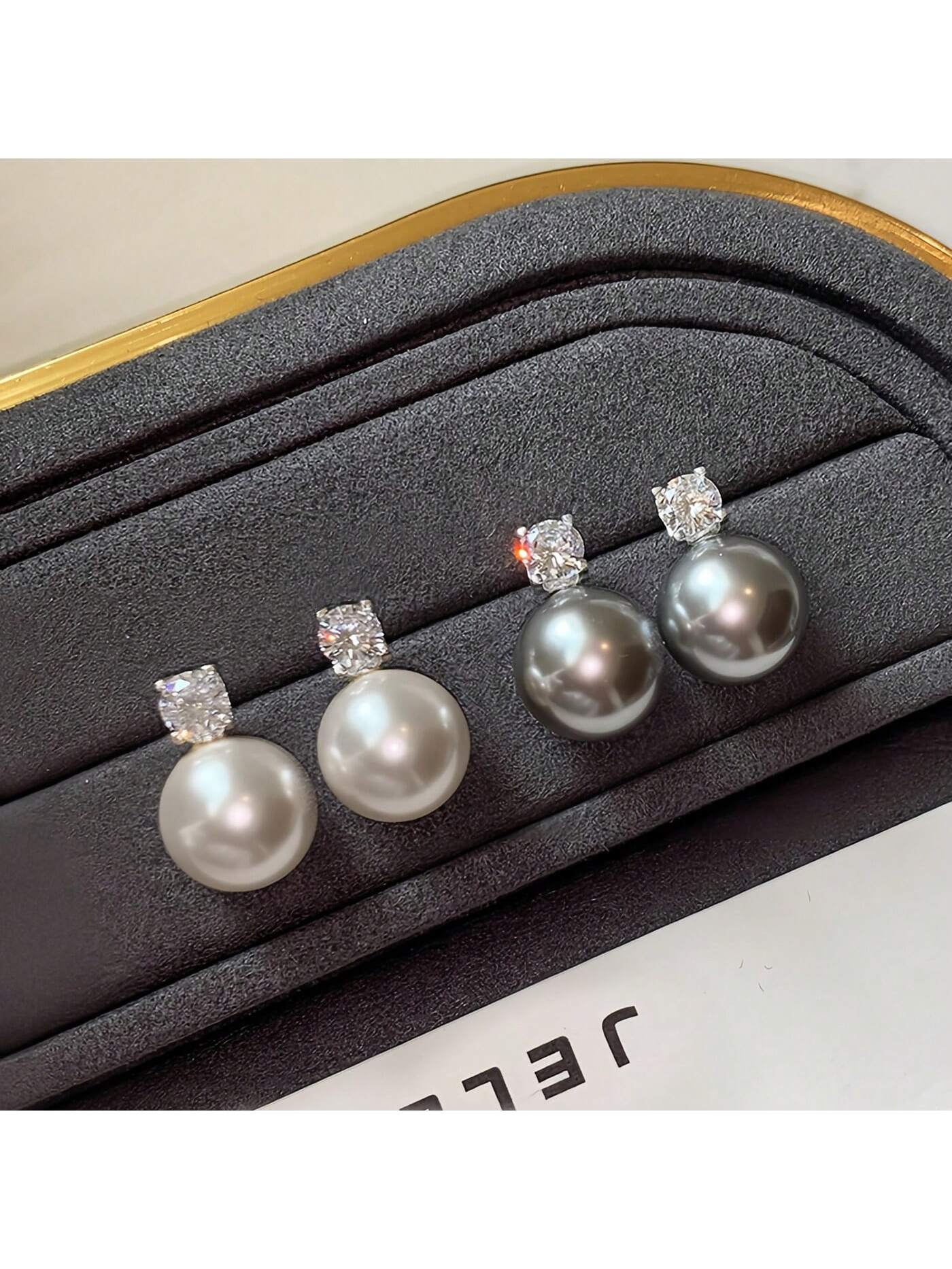 2pcs Delicate Sparkling Rhinestone Gray And White Pearl Stud Earrings For Women, Elegant Accessories, Fashion Gift-Multicolor-1