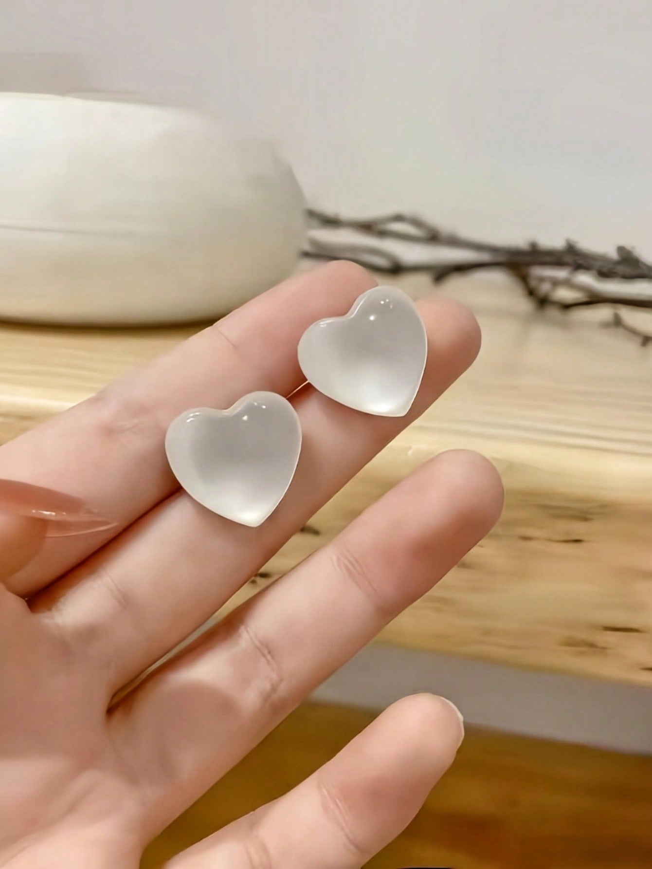 Kawaii Small Heart Shaped Stud Earrings-White-1