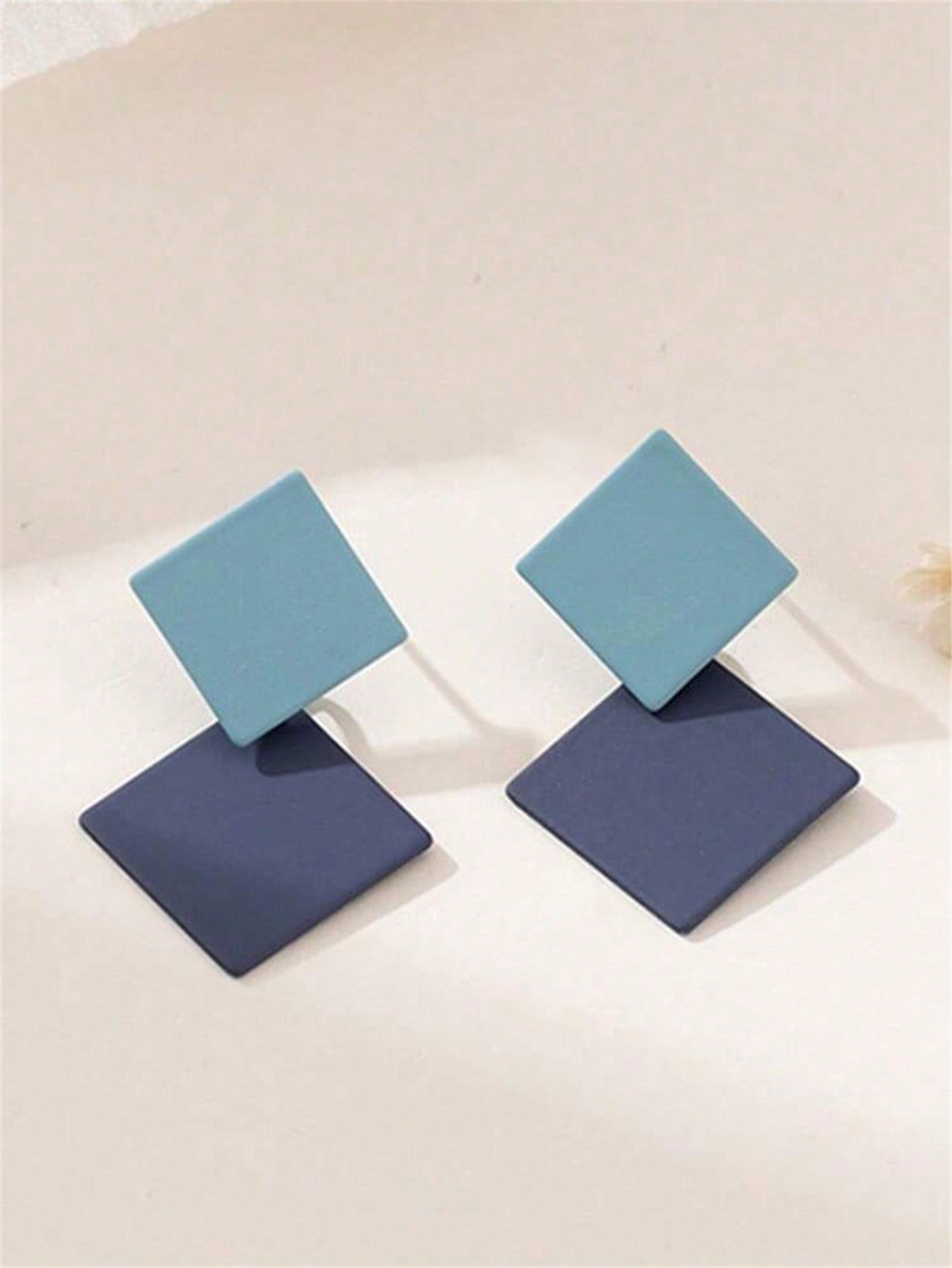 1pair Fashionable Alloy Material Painted Blue Geometric Design Earrings Suitable For Women'S Daily Wear-Blue-1