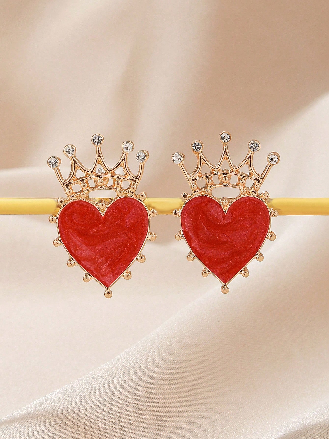 1pair Fashionable Crown, Heart & Oil Drop Decor Dangle Earrings For Daily Wear, Women-Red-1