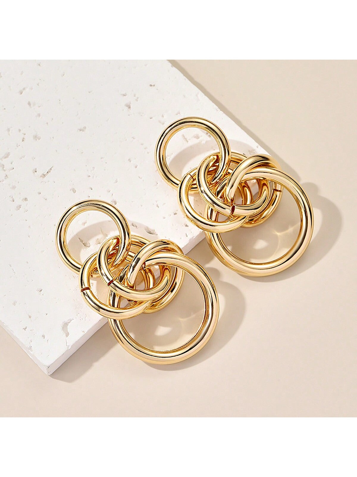 1pair High-end Six-layer Circle Design Stud Earrings With Elegant Temperament-Gold-1