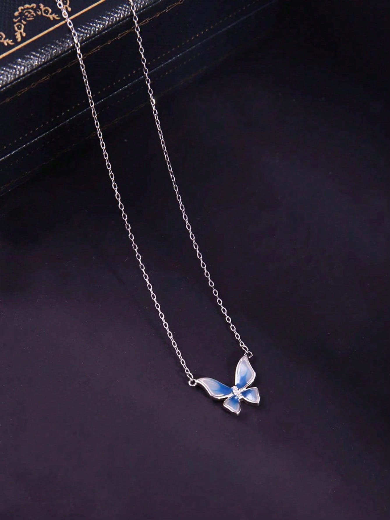 1pc Sterling Vintage S925 Silver Simple Fashion Elegant Cute Retro Enamel Gradient Blue Butterfly  Necklace For Women Girl Fashion Trendy Collar Chain Bestie Birthday Daily Life Jewelry Gift-Silver-1