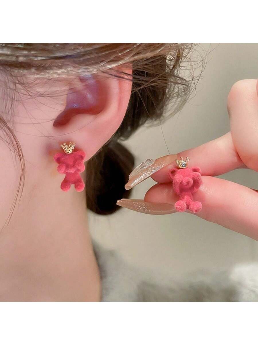 1pair 925 Silver Dopamine Pink Bear Crown Earrings, Cute & Elegant Design, Perfect For Women's Daily Wear And Festival Gift, Suitable For Commute & Fresh Style In Autummn & Winter-Pink-1