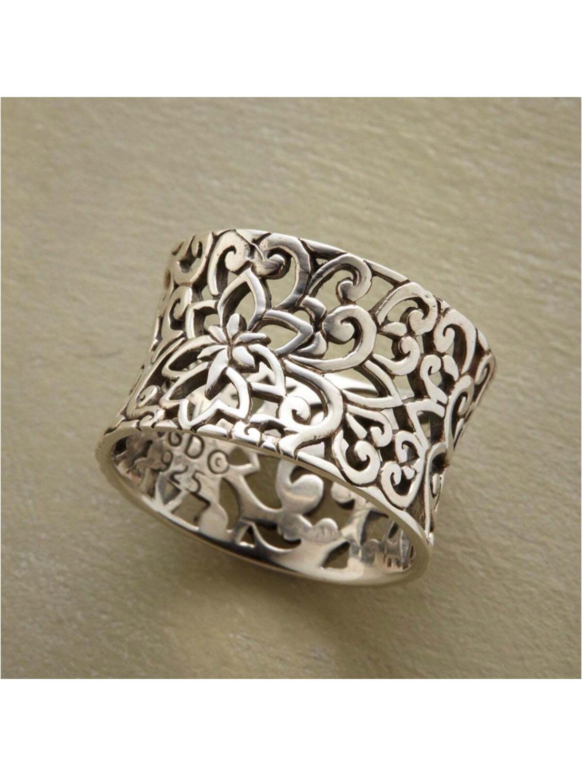 1Pc Retro Carved Ring Elegant Ladies Fashion Anniversary Gift Birthday Party Wedding Boutique Jewelry Size 6-10-Silver-1