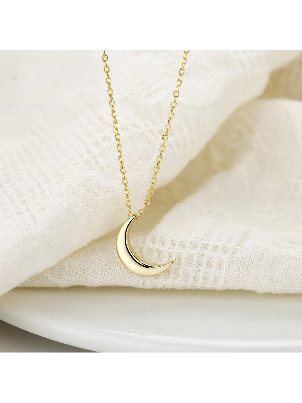 925 Sterling Silver Polished Moon Pendant Necklace, Simple Lady'S Jewelry Neck Chain-Gold-1