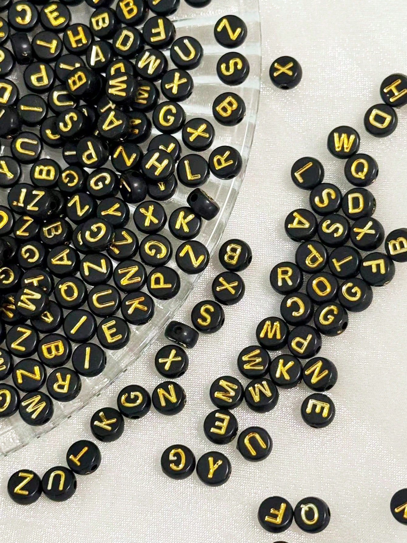 A Pack Of 100, Including Approximately 17 Grams Of Packaging  Resin Material 26 English Letter Beads DIY Jewelry Accessories Perforated Loose Beads Random Letters Can Make Bracelets Ear Pendants Necklace And A Single Ring And Hair Decoration  The-Black-1