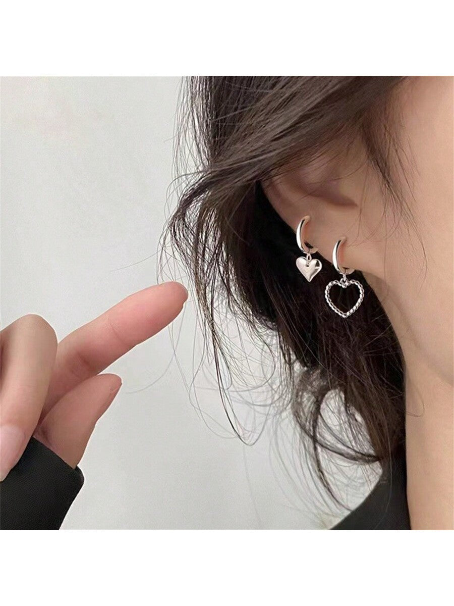 1pc Dissymmetric Hollow Out Heart Shaped Earring For Women, Minimalist Design, Trendy And Elegant Style, Perfect Gift For Birthday And Party-Silver-1