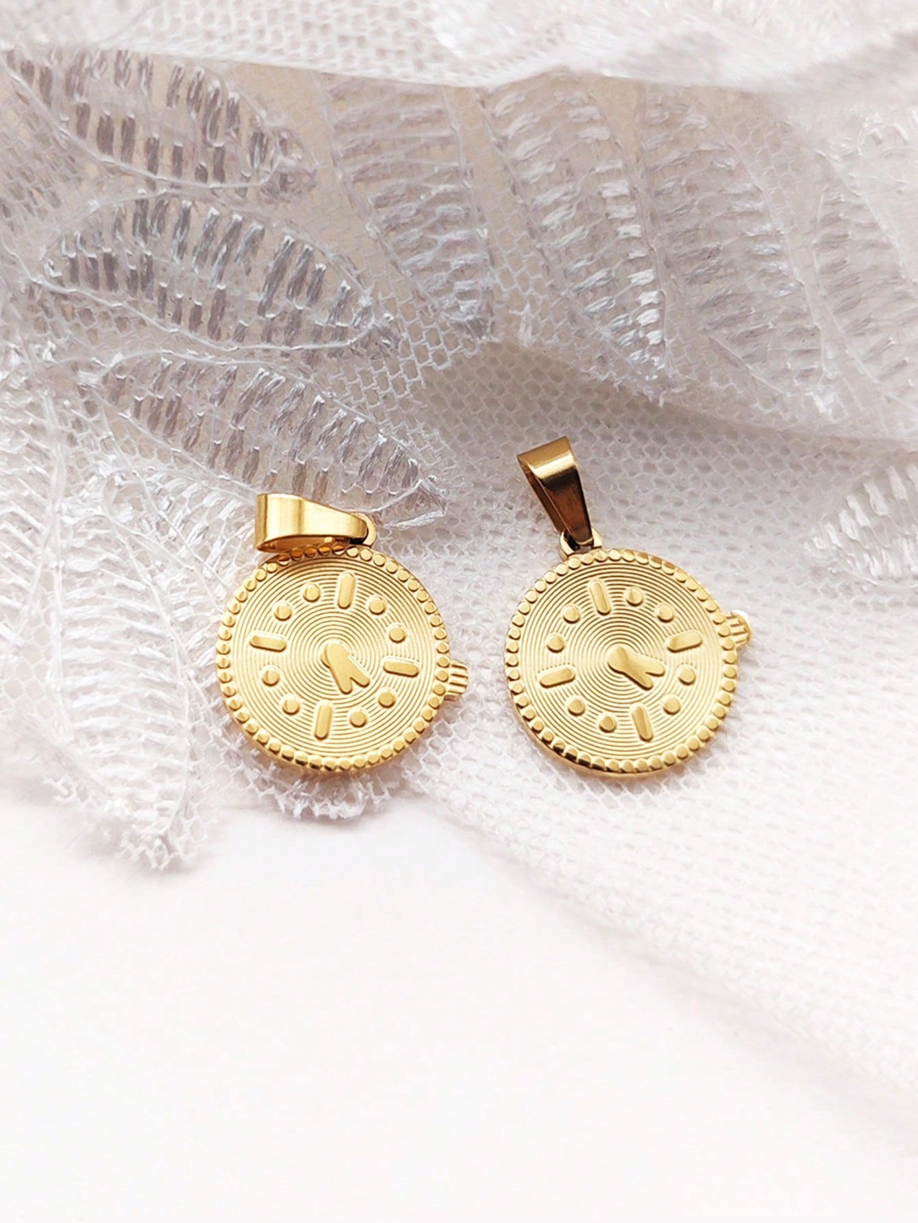 1set 2pcs 520 Theme Gold-Tone Watch, Ring, Pendant And Bracelet Jewelry Accessories-Yellow Gold-1