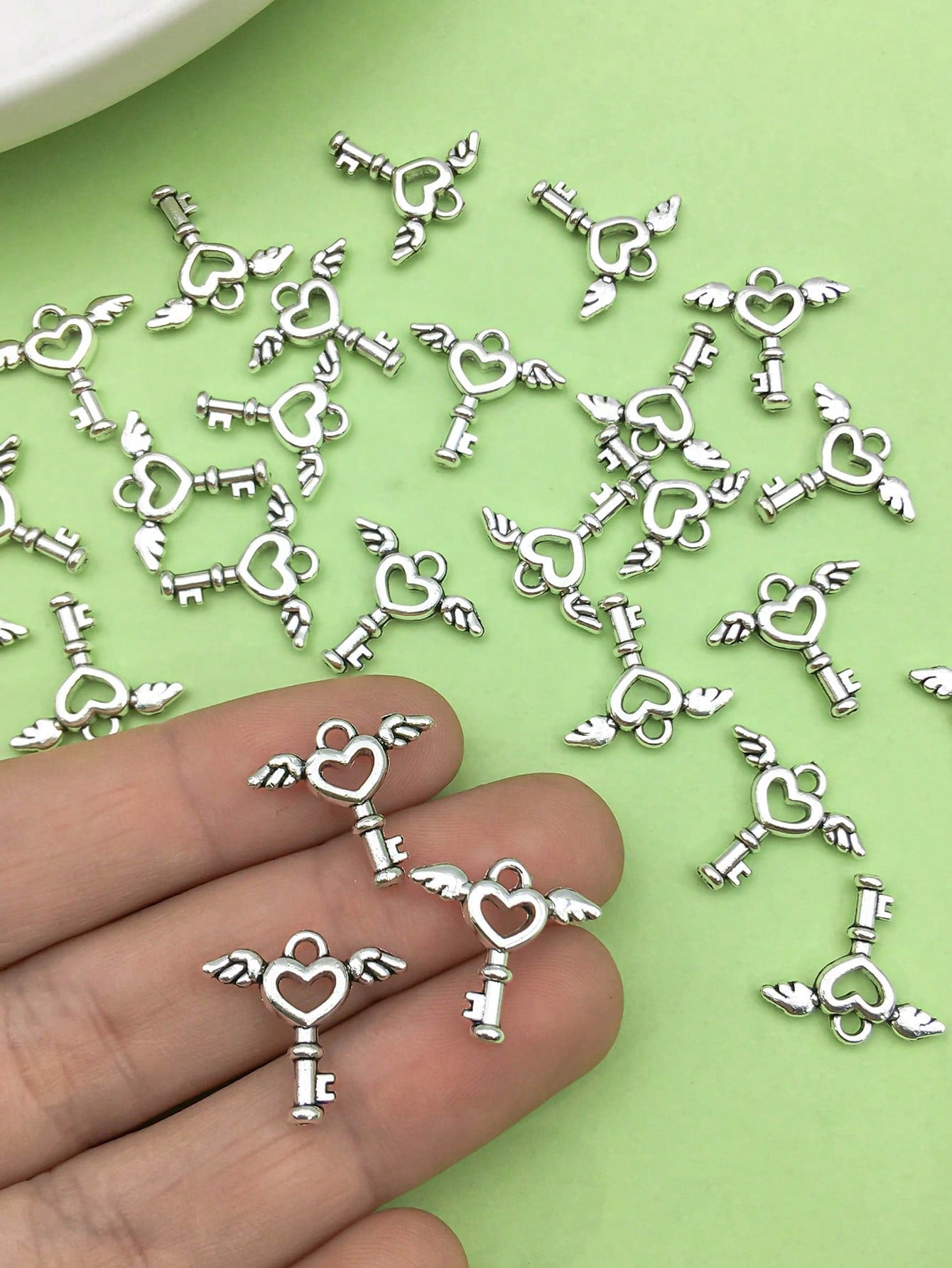 20pcs Antique Silver Alloy Love Key Lock Charm DIY Love Wings Small Pendant For Bracelet Earrings Necklace Jewelry Making Accessories Jewelry Supplies-Multicolor-1